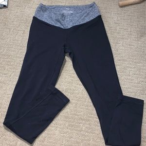 Aritzia Leggings